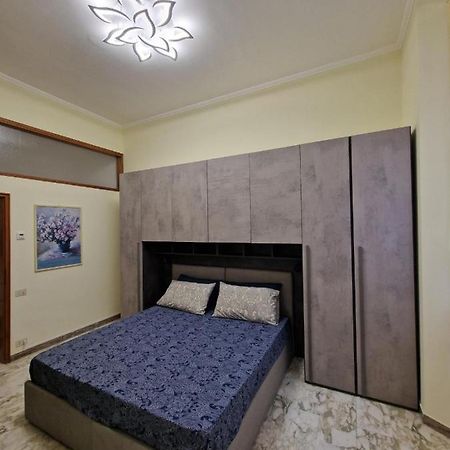 In Pieno Centro Storico Antico Quadrilatero Appartement Bologna Buitenkant foto
