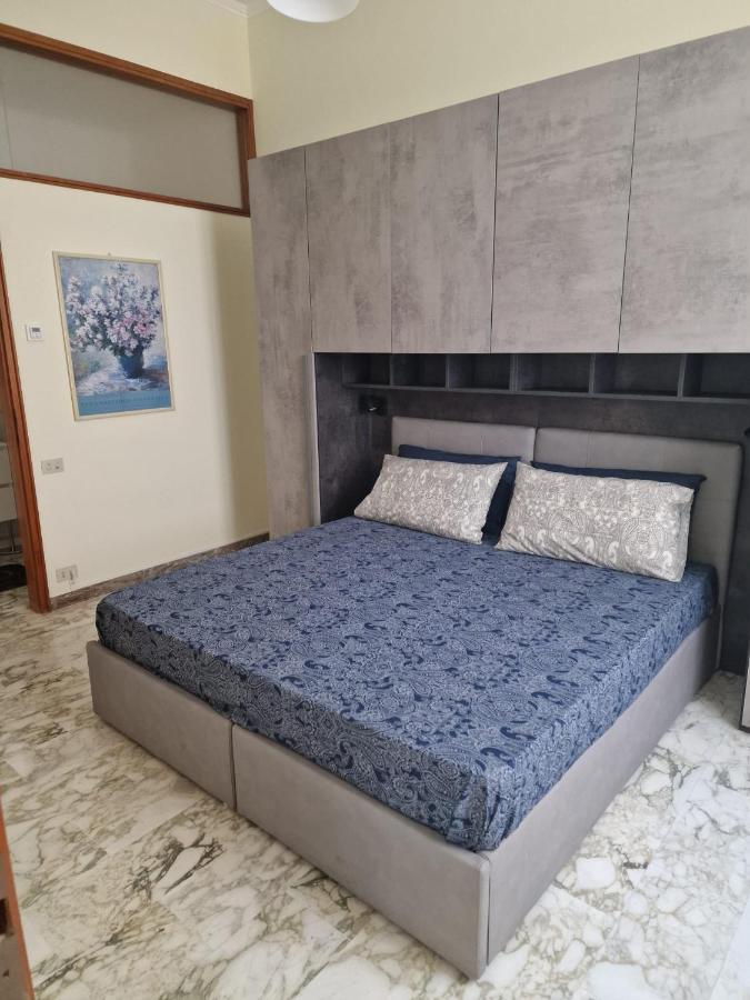 In Pieno Centro Storico Antico Quadrilatero Appartement Bologna Buitenkant foto