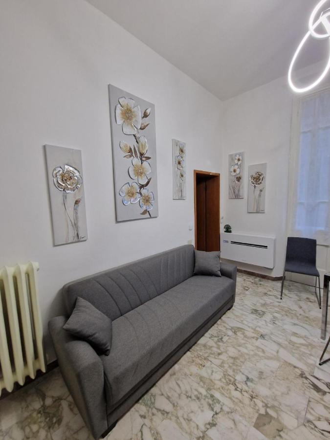 In Pieno Centro Storico Antico Quadrilatero Appartement Bologna Buitenkant foto